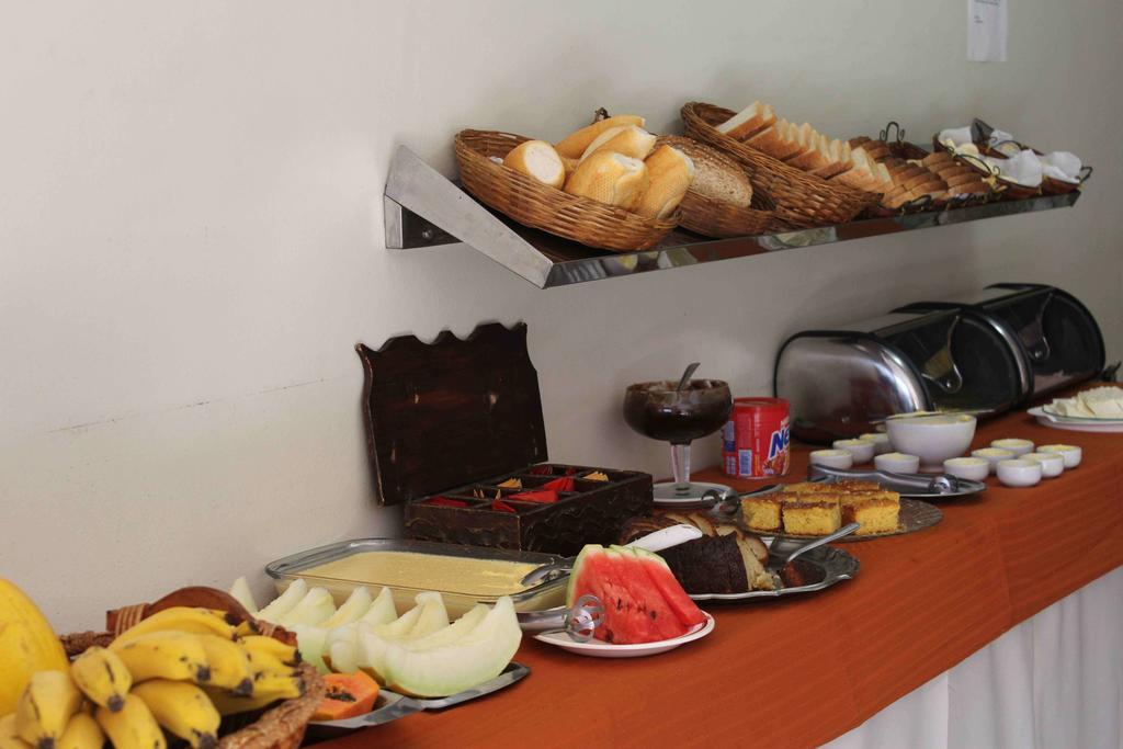 Espigao Palace Hotel Resende Ngoại thất bức ảnh